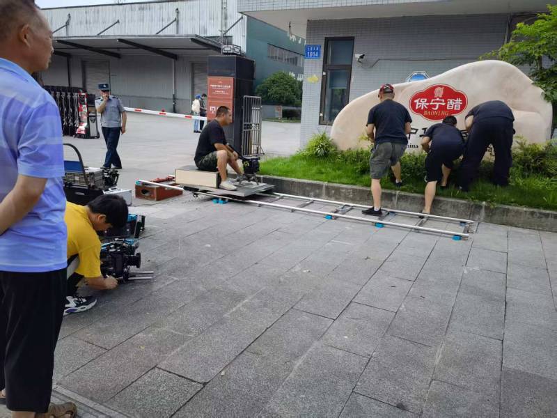 郊区广告片拍摄公司核心优势：全流程服务，让品牌广告片省心更出彩